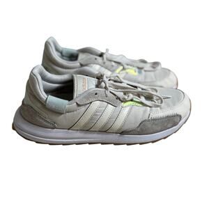 Adidas womens sneaker chalk white Retrorun walk run shoe opalescence sz 7.5